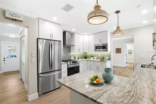 630 Venice Ln, Sarasota, FL 34242 - Photo 26