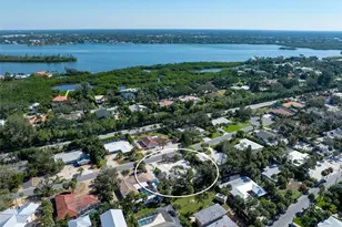 630 Venice Ln, Sarasota, FL 34242 - Photo 68