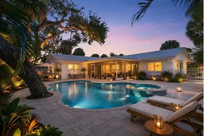 630 Venice Lane, Sarasota, FL 34242 - Photo 4