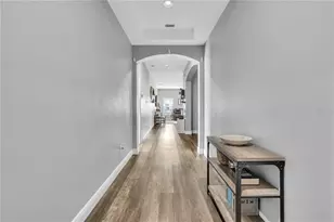 714 Griffen Heights Ct, Ruskin, FL 33570 - Photo 8