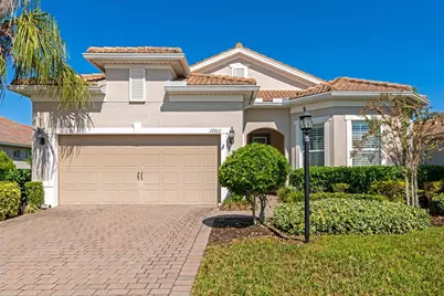 12011 Seabrook Avenue, Bradenton, FL 34211 - Photo 2