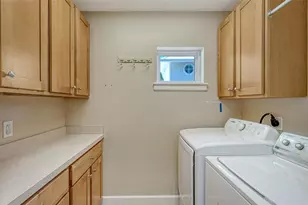 221 17th St N, Bradenton Beach, FL 34217 - Photo 40