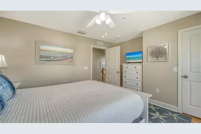 221 17th Street N, Bradenton Beach, FL 34217 - Photo 38