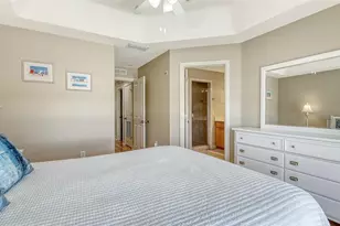 221 17th St N, Bradenton Beach, FL 34217 - Photo 30