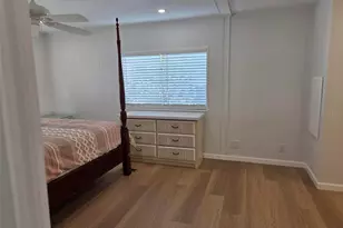 3235 Sweet Bay Terrace, Sarasota, FL 34237 - Photo 26