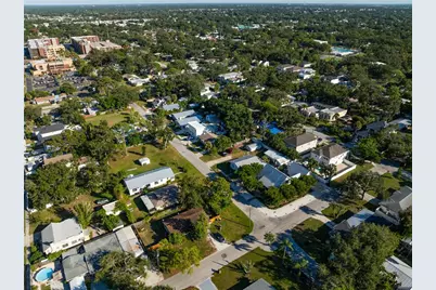 2530 Loma Linda Street, Sarasota, FL 34239 - Photo 6