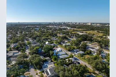 2530 Loma Linda Street, Sarasota, FL 34239 - Photo 10