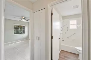 5621 Garden Lakes Dr, Bradenton, FL 34203 - Photo 24