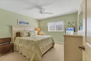 5459 Kelly Dr, Sarasota, FL 34233 - Photo 12