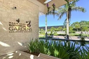 3208 Ramblewood Dr N, Sarasota, FL 34237 - Photo 54