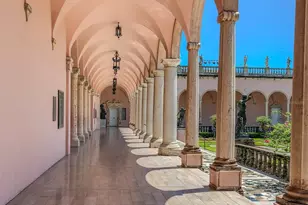 3208 Ramblewood Dr N, Sarasota, FL 34237 - Photo 60