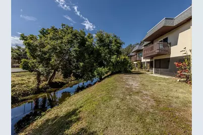 3208 Ramblewood Drive N, Sarasota, FL 34237 - Photo 28