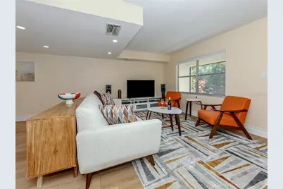 3208 Ramblewood Drive N, Sarasota, FL 34237 - Photo 6