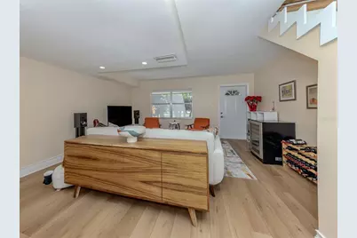 3208 Ramblewood Drive N, Sarasota, FL 34237 - Photo 4