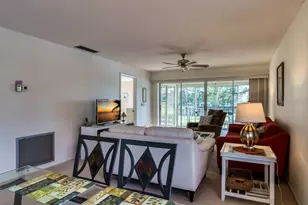 5242 Wedgewood Ln, Sarasota, FL 34235 - Photo 6