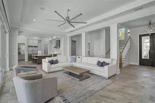 101 Seagull Ln, Sarasota, FL 34236 - Photo 10