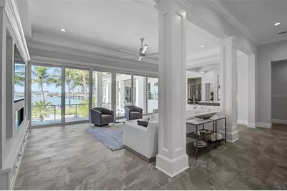 101 Seagull Lane, Sarasota, FL 34236 - Photo 8