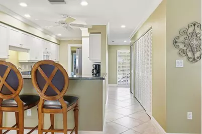 5393 Gulf Of Mexico Drive #211, Longboat Key, FL 34228 - Photo 14