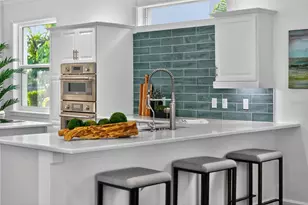 3488 Mistletoe Ln, Longboat Key, FL 34228 - Photo 14