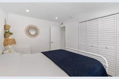 4390 Exeter Drive #206, Longboat Key, FL 34228 - Photo 22