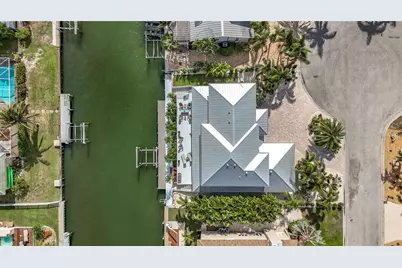 620 North Point Drive, Holmes Beach, FL 34217 - Photo 62