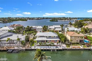 620 North Point Dr, Holmes Beach, FL 34217 - Photo 68