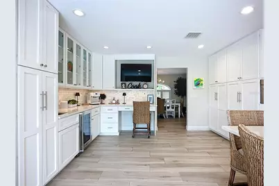 620 North Point Drive, Holmes Beach, FL 34217 - Photo 20