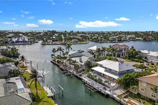 620 North Point Dr, Holmes Beach, FL 34217 - Photo 66