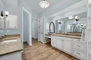 19452 Beacon Park Pl, Bradenton, FL 34202 - Photo 16