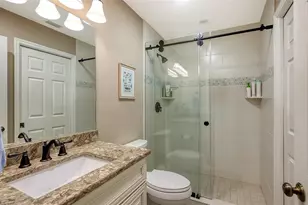 2367 Harbour Oaks Dr, Longboat Key, FL 34228 - Photo 26