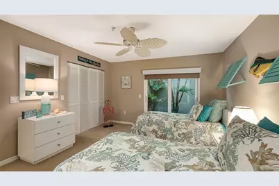 2367 Harbour Oaks Drive, Longboat Key, FL 34228 - Photo 22