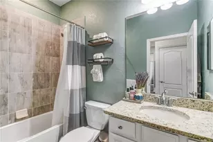 10015 Marbella Dr, Bradenton, FL 34211 - Photo 38