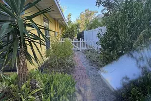 2380 Bay St, Sarasota, FL 34237 - Photo 22