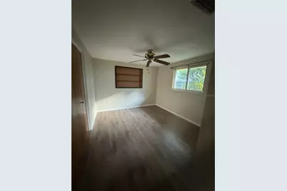 2380 Bay St, Sarasota, FL 34237 - Photo 10