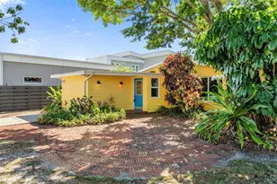 2380 Bay St, Sarasota, FL 34237 - Photo 4