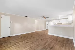 2380 Bay St, Sarasota, FL 34237 - Photo 12