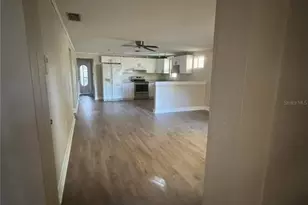 2380 Bay St, Sarasota, FL 34237 - Photo 4