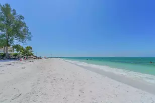 199 Whispering Sands Dr, Sarasota, FL 34242 - Photo 58