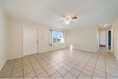 5321 Foxwood Drive, Sarasota, FL 34232 - Photo 6