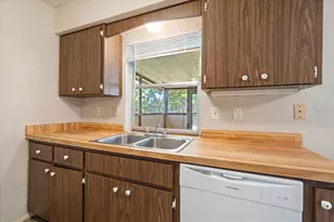 5321 Foxwood Dr, Sarasota, FL 34232 - Photo 14