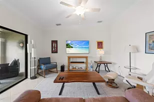 5694 Palmer Cir, Lakewood Ranch, FL 34211 - Photo 8