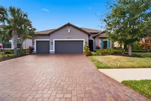 10105 Batchelder Terrace, Palmetto, FL 34221 - Photo 2