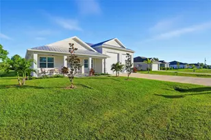 25360 Puerta Dr, Punta Gorda, FL 33955 - Photo 2