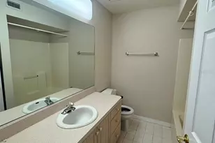 4683 Winston Ln N, Sarasota, FL 34235 - Photo 38