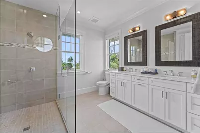 5840 Gulf Of Mexico Drive, Longboat Key, FL 34228 - Photo 36
