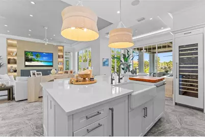 5840 Gulf Of Mexico Drive, Longboat Key, FL 34228 - Photo 16