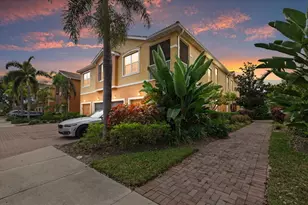 8031 Limestone Ln, Sarasota, FL 34233 - Photo 2