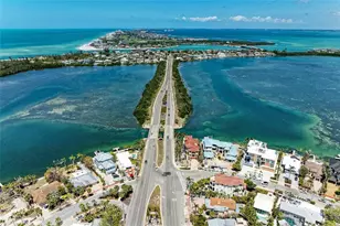 3645 Calliandra Dr, Sarasota, FL 34232 - Photo 70