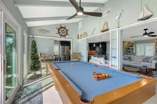 5569 Contento Dr, Sarasota, FL 34242 - Photo 18