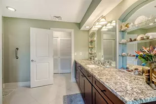 5569 Contento Dr, Sarasota, FL 34242 - Photo 30